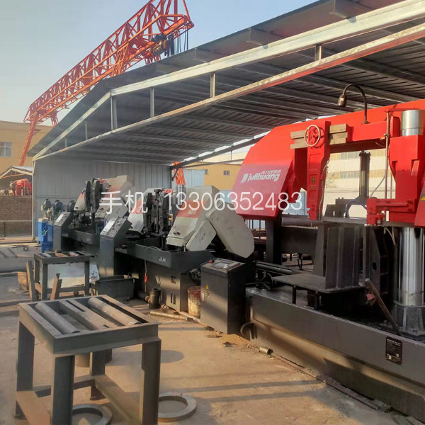 鋸床設(shè)備展示